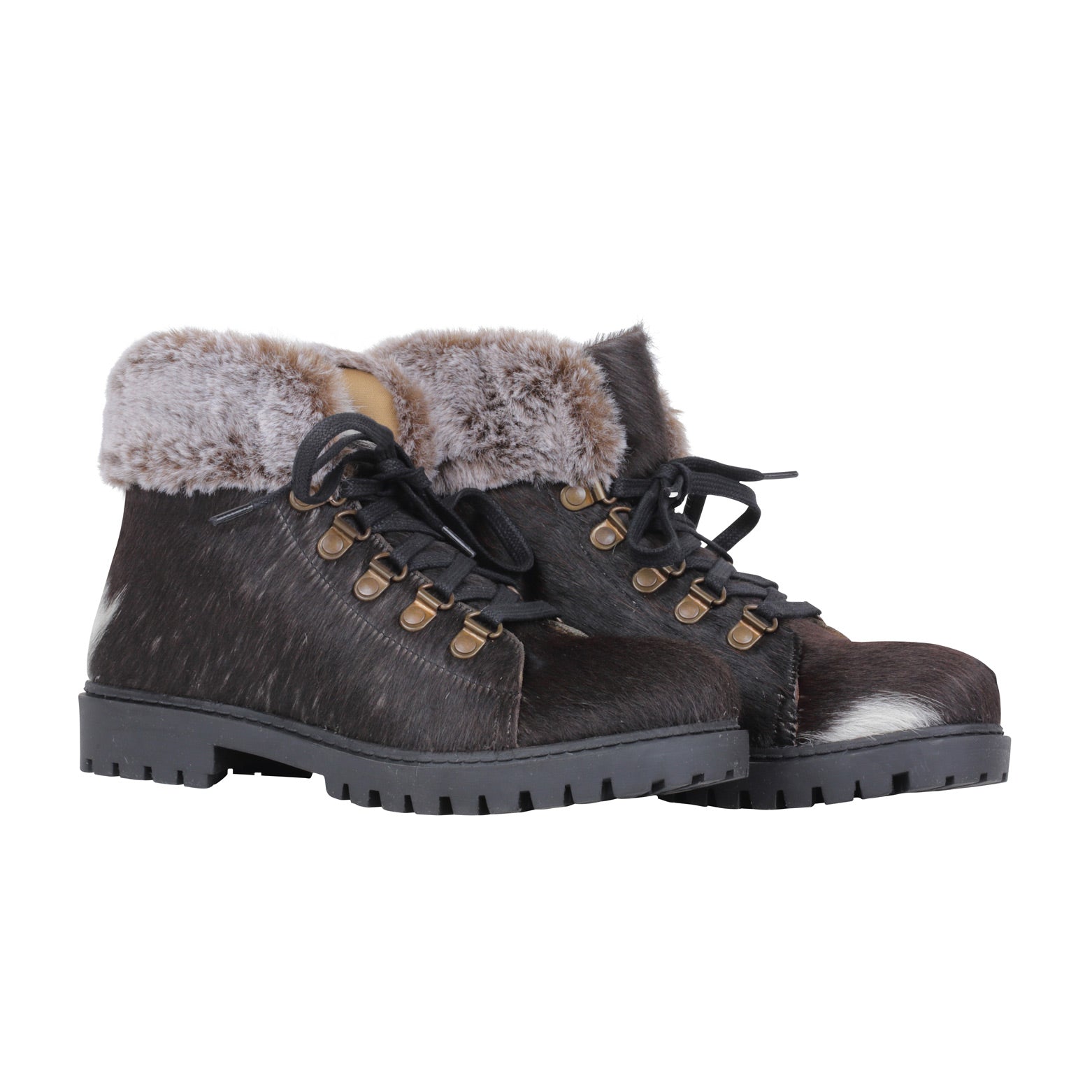 Turbulent Boots