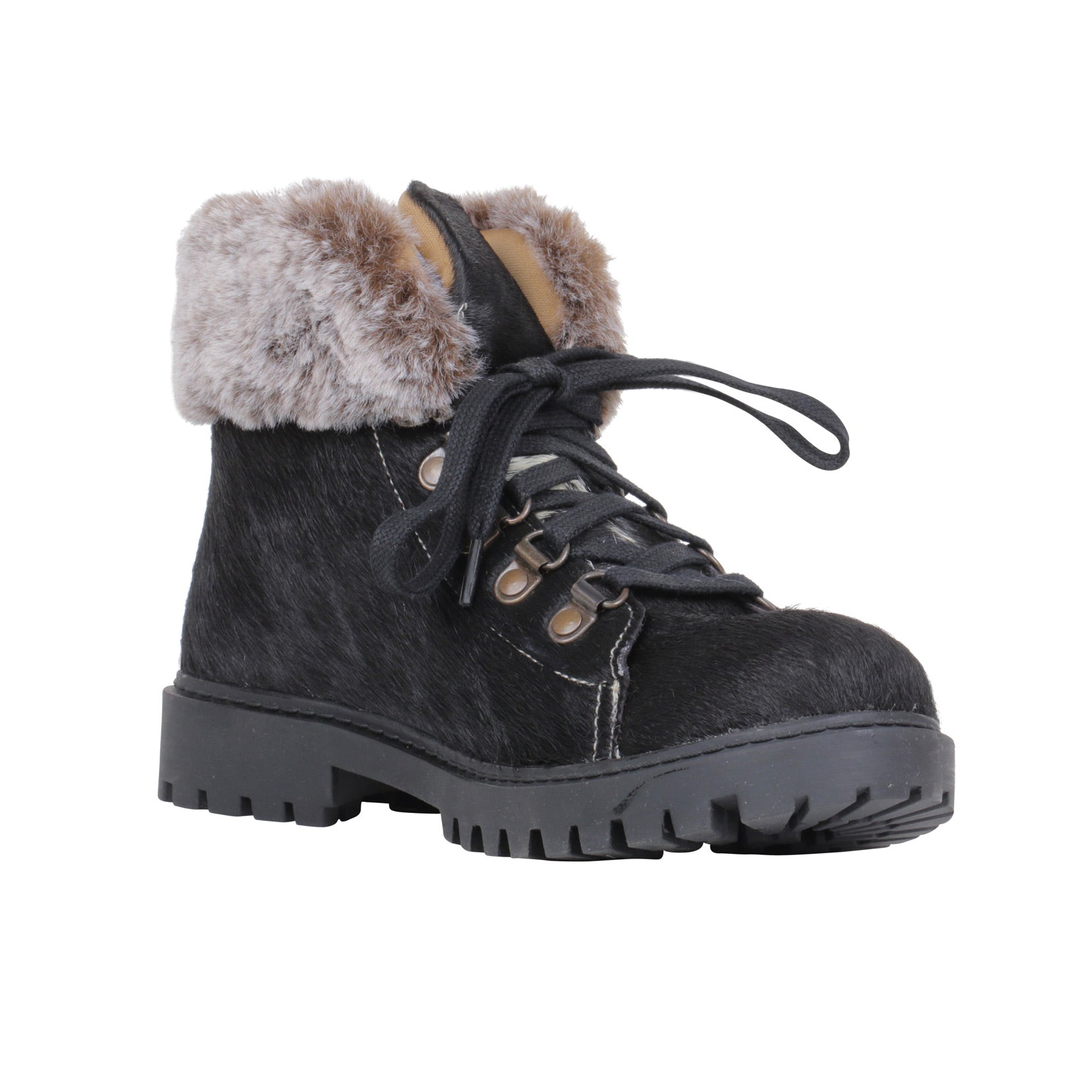 Turbulent Boots
