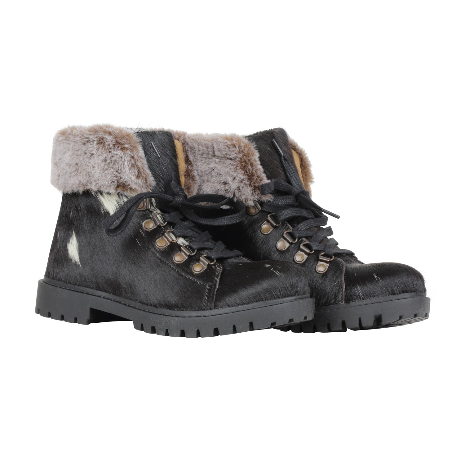 Turbulent Boots