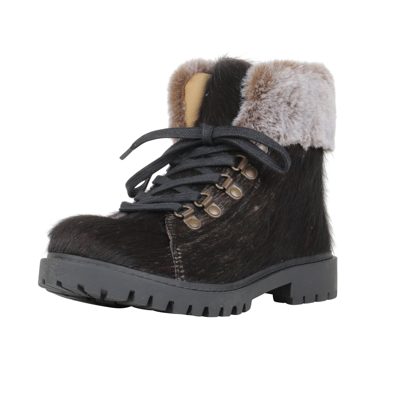 Turbulent Boots