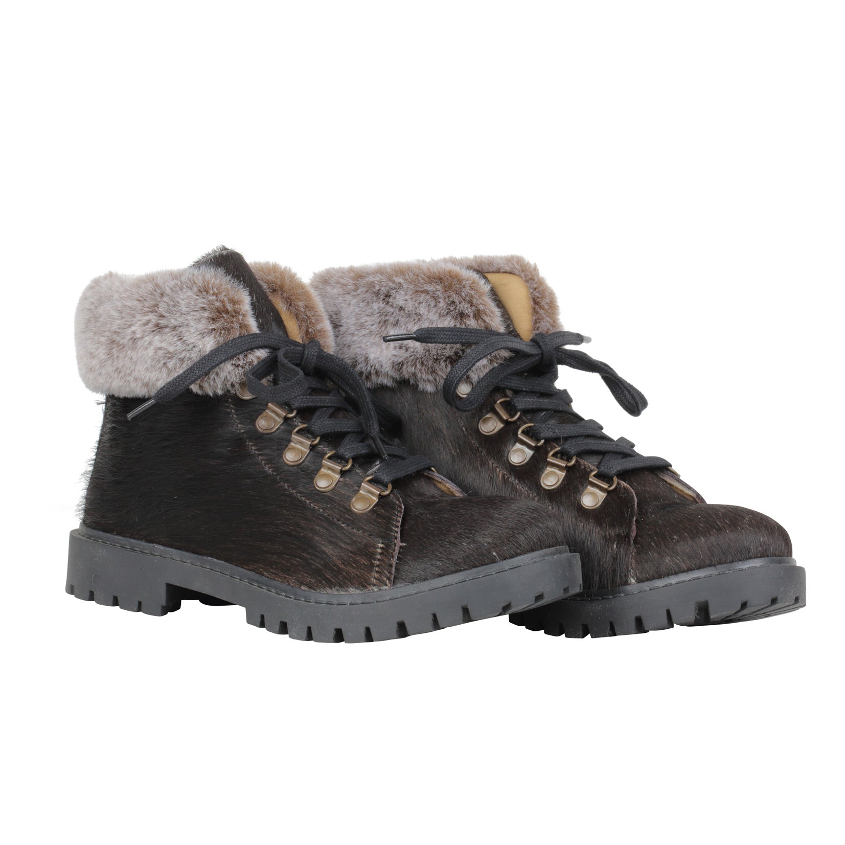 Turbulent Boots