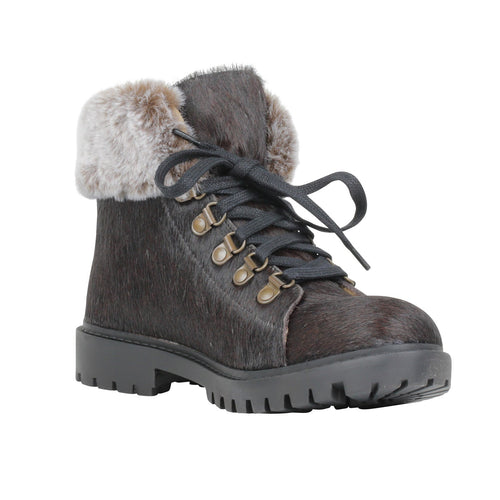 Turbulent Boots