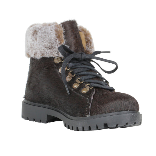 Turbulent Boots