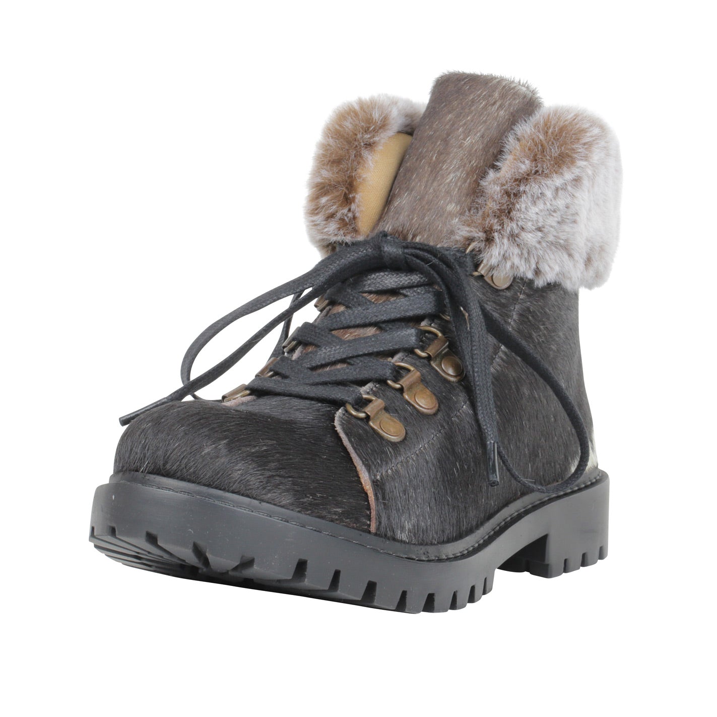 Turbulent Boots