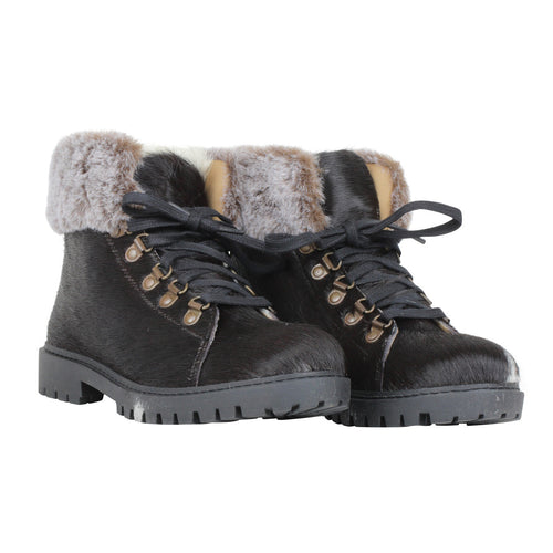 Turbulent Boots