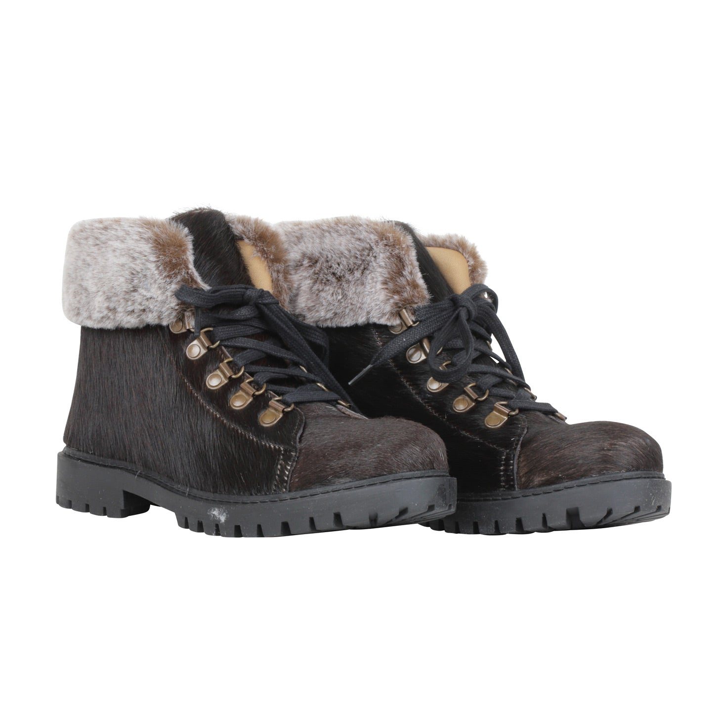 Turbulent Boots