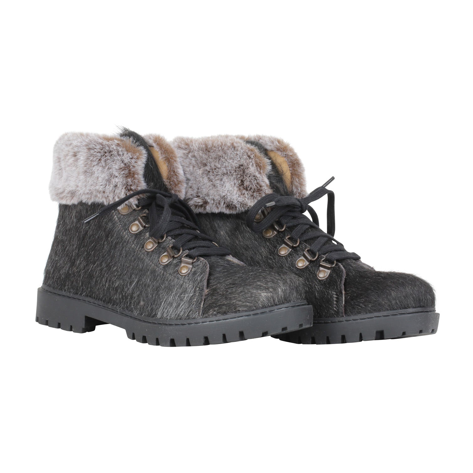 Turbulent Boots