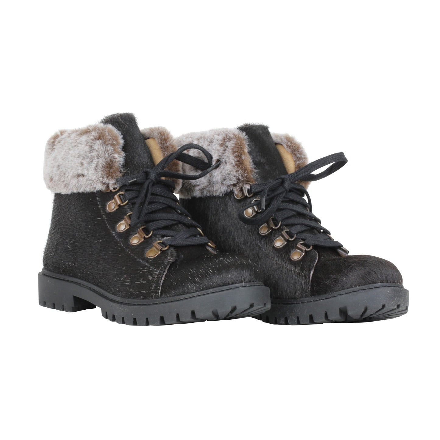 Turbulent Boots
