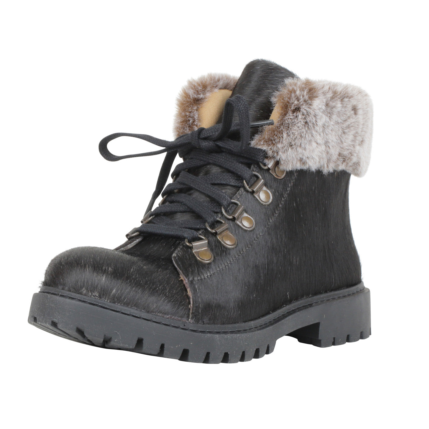 Turbulent Boots