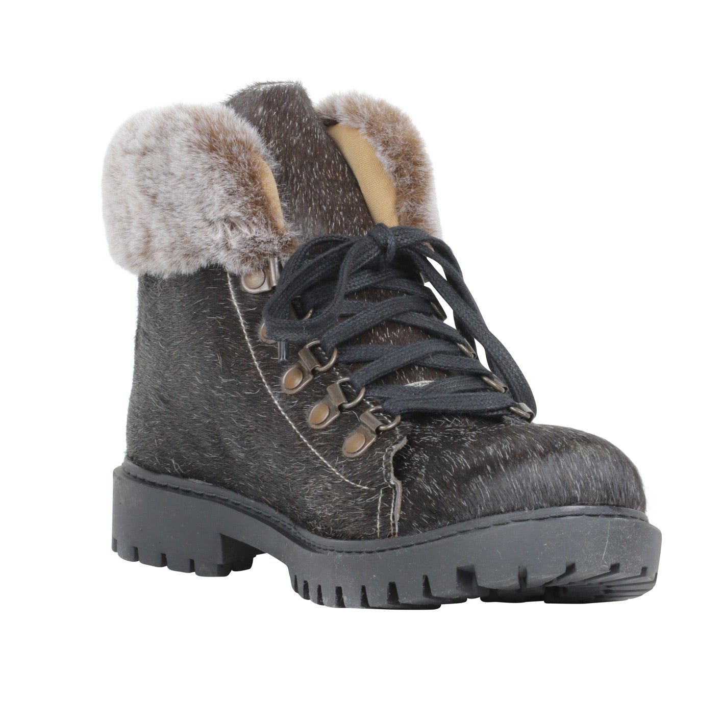 Turbulent Boots