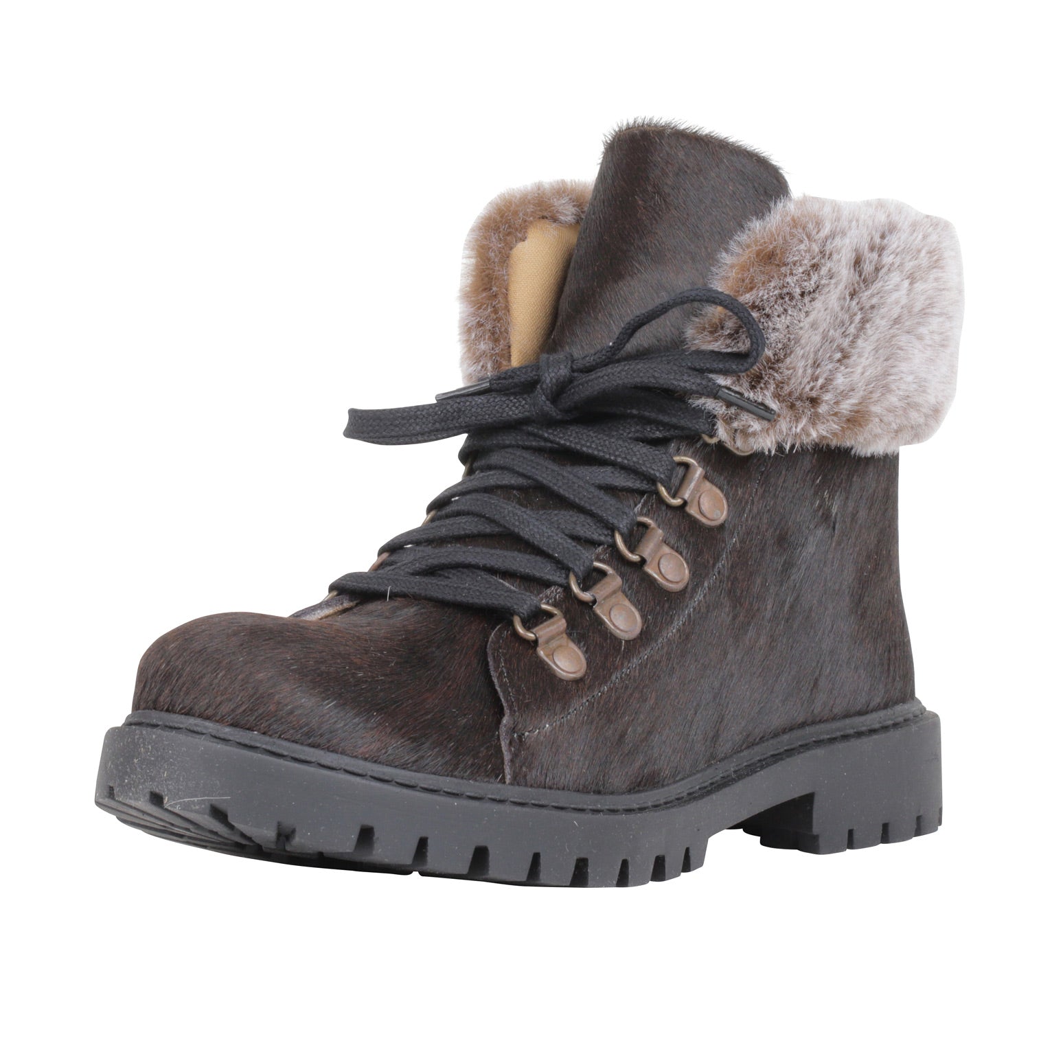 Turbulent Boots
