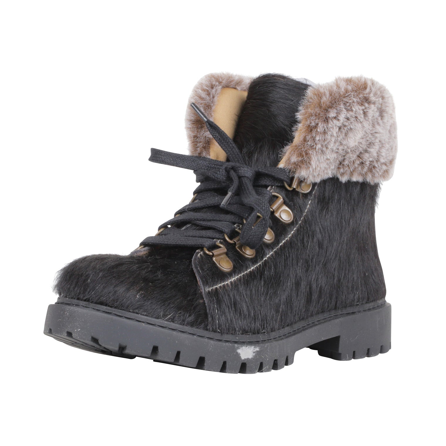 Turbulent Boots