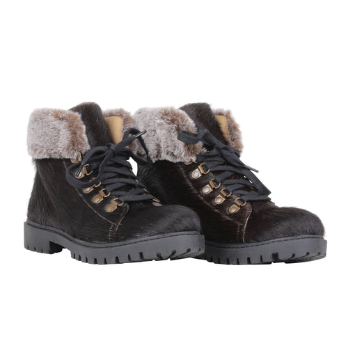 Turbulent Boots