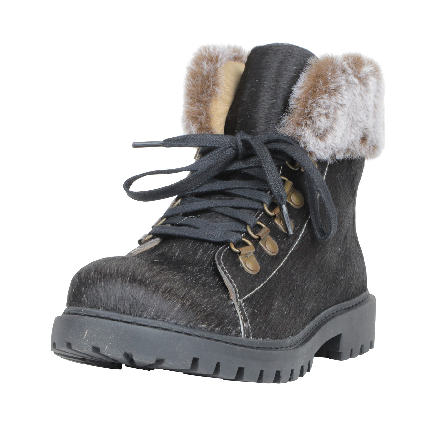 Turbulent Boots