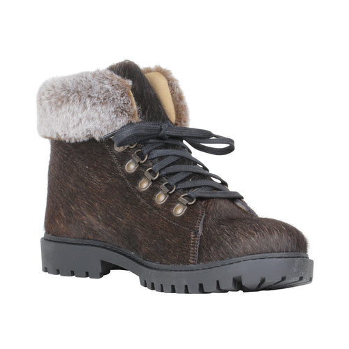 Turbulent Boots