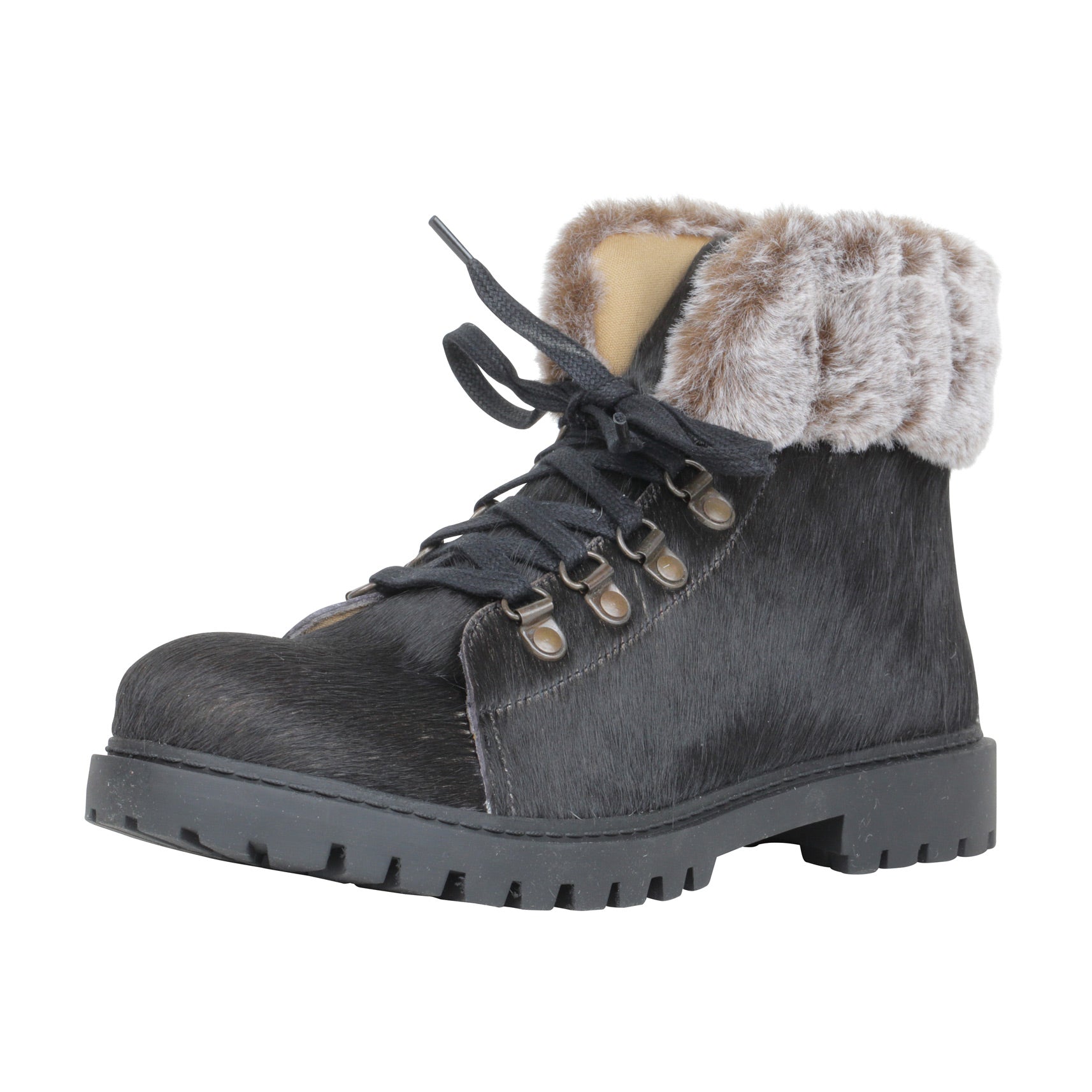 Turbulent Boots