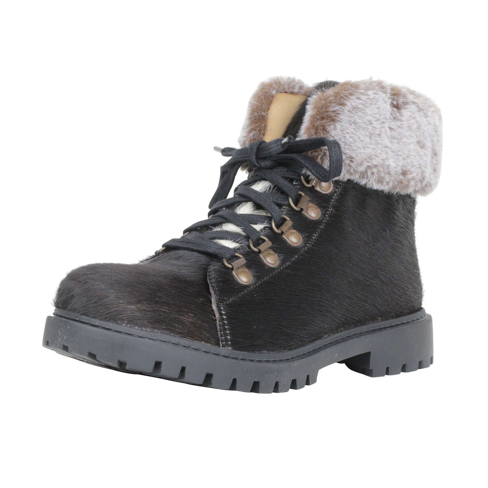 Turbulent Boots