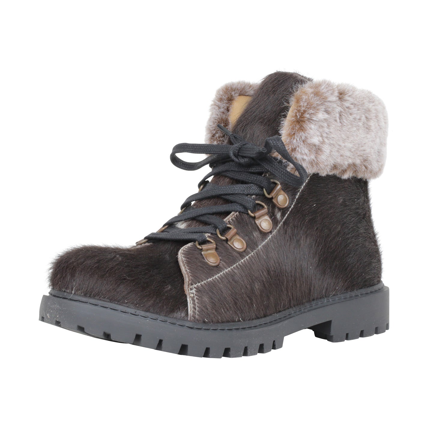 Turbulent Boots