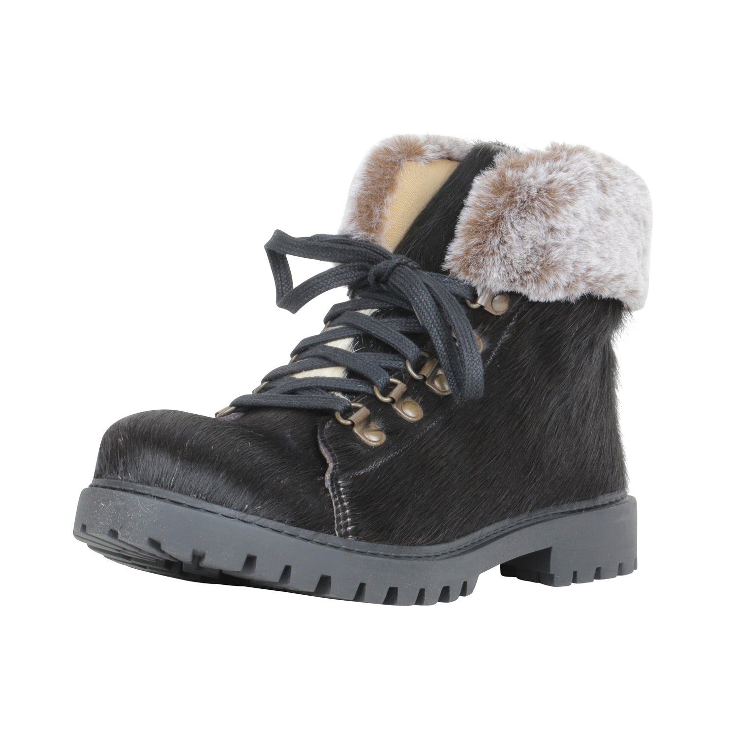 Turbulent Boots