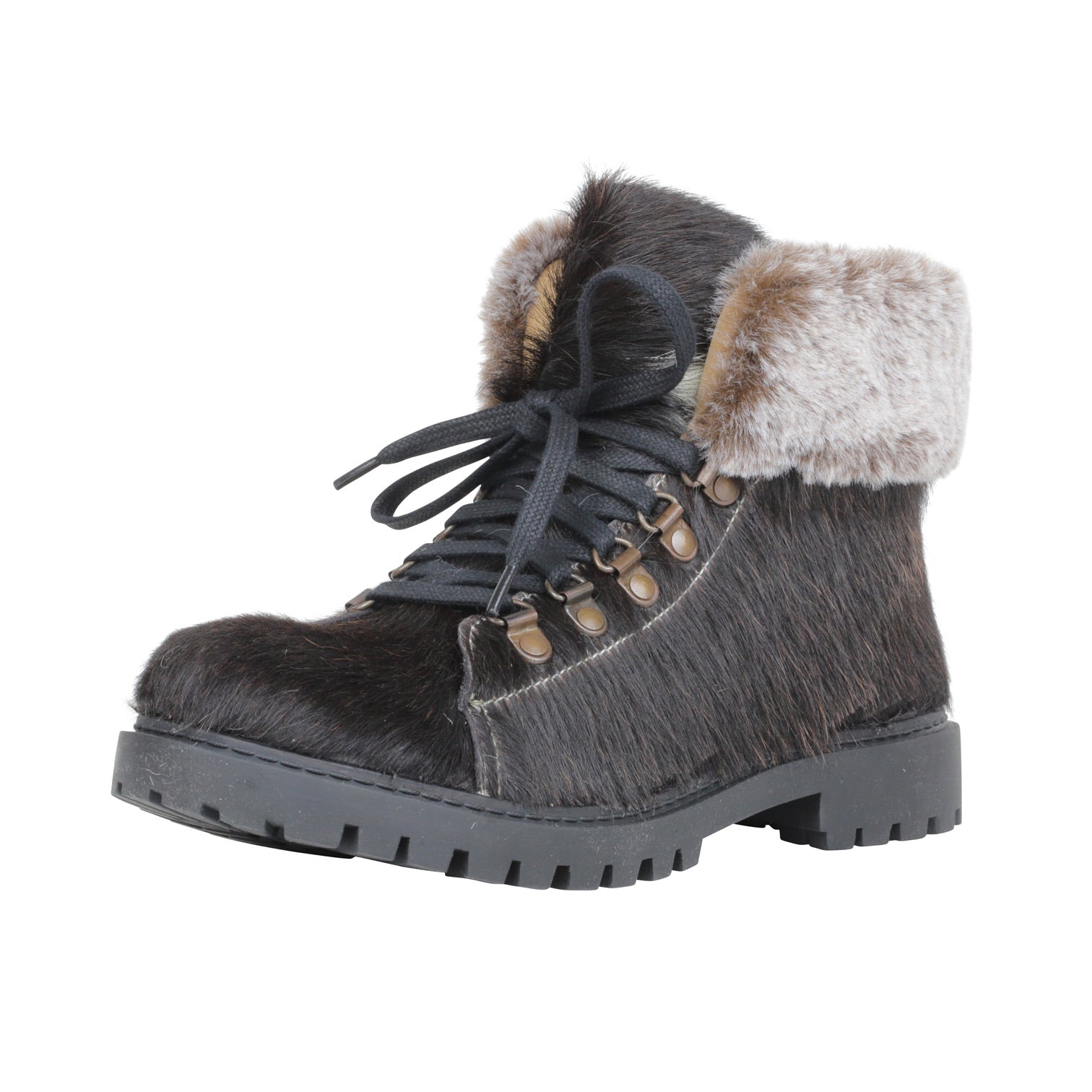Turbulent Boots