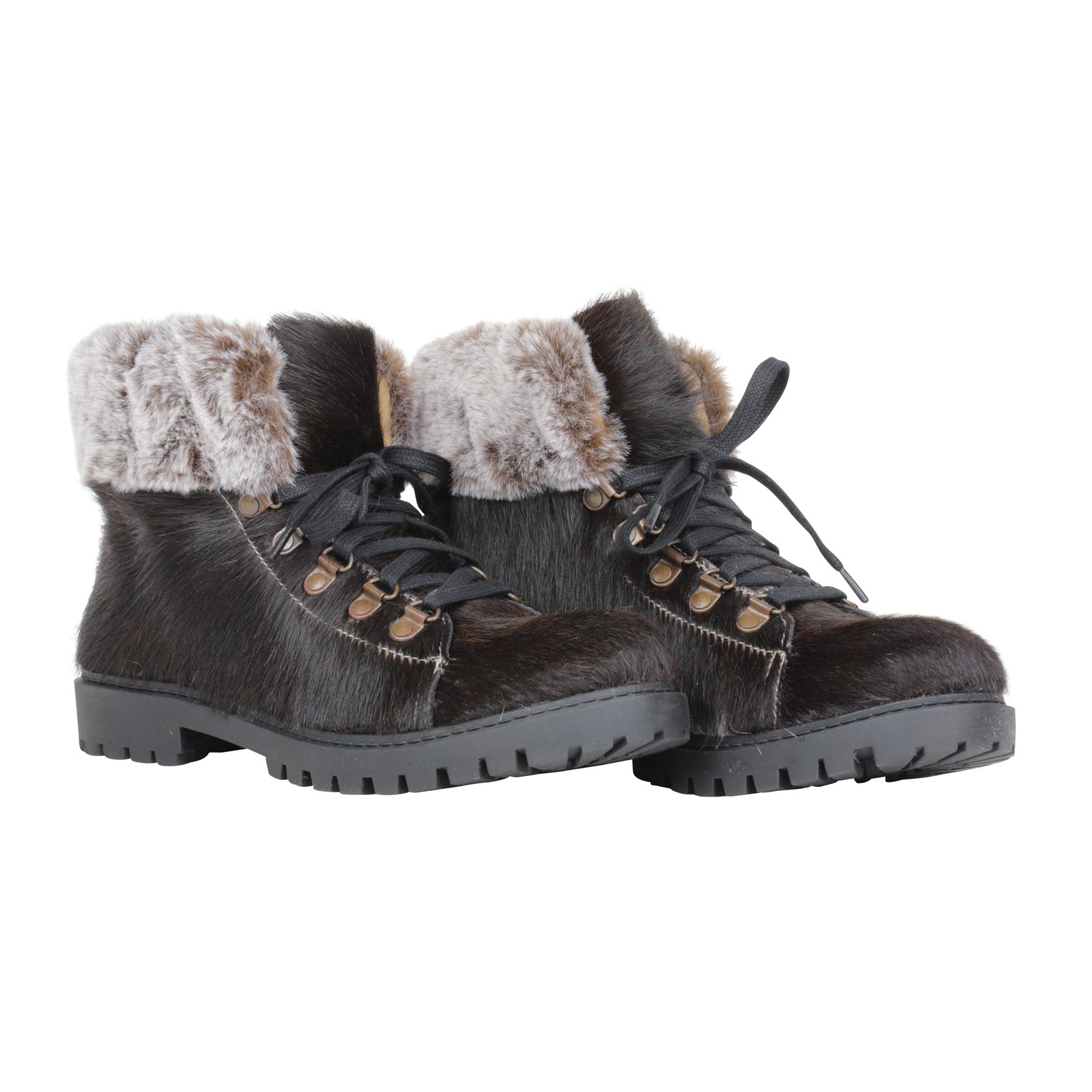 Turbulent Boots