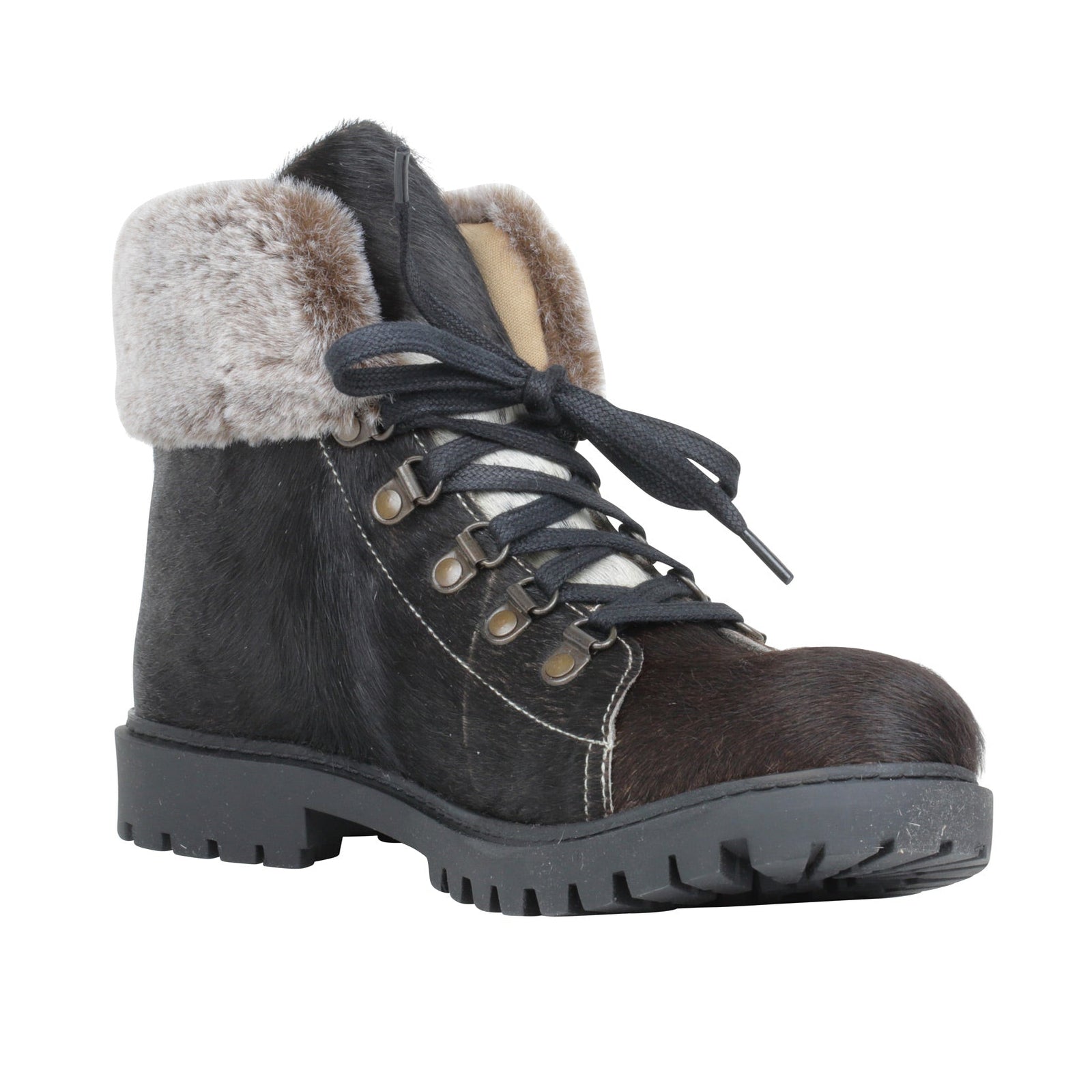 Turbulent Boots