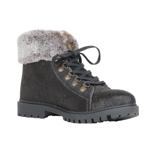 Turbulent Boots