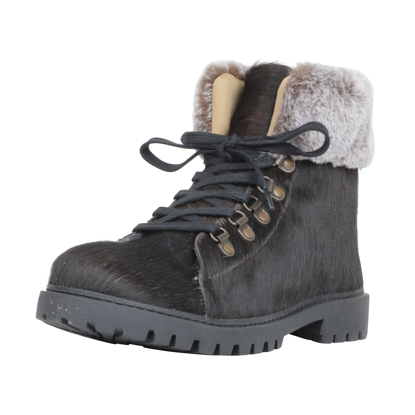 Turbulent Boots