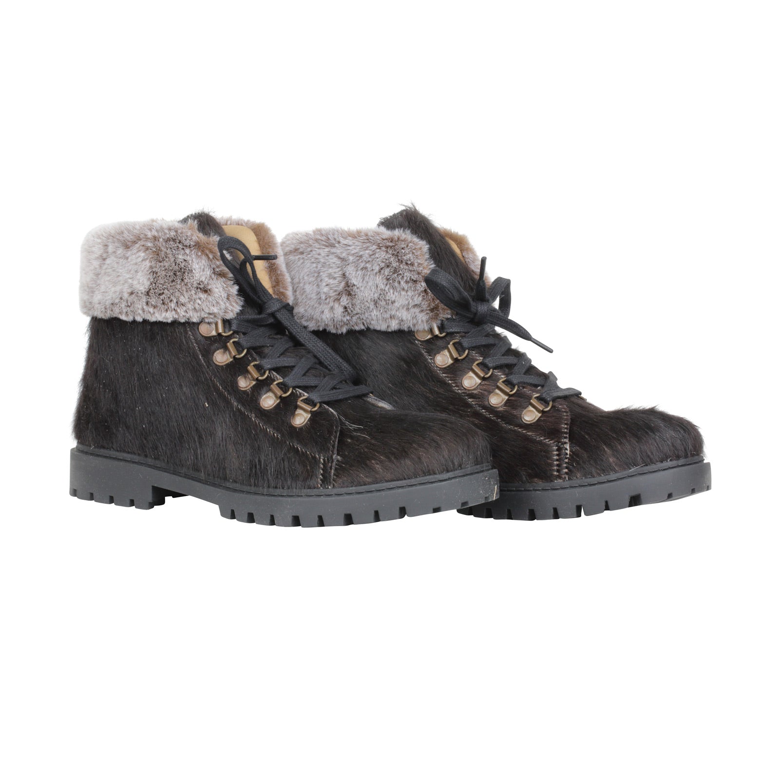 Turbulent Boots