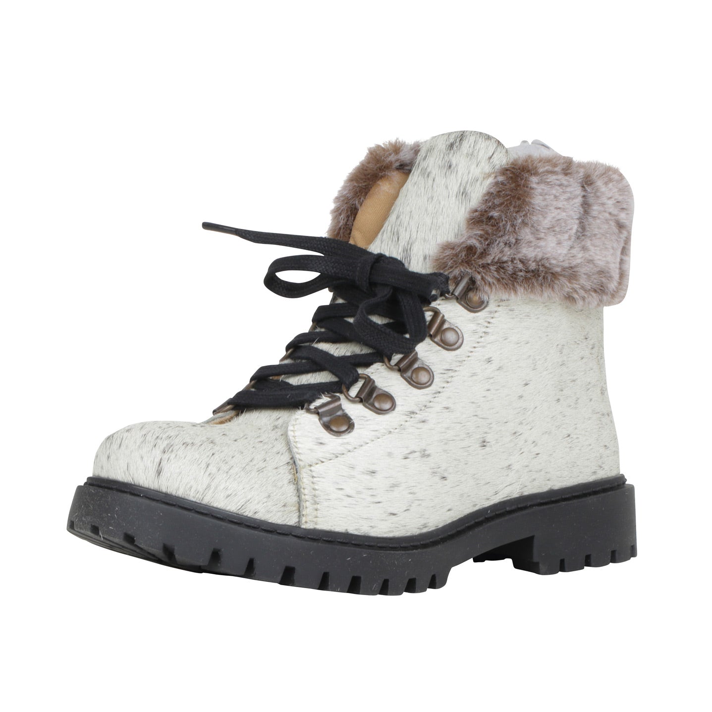 Turbulent Boots