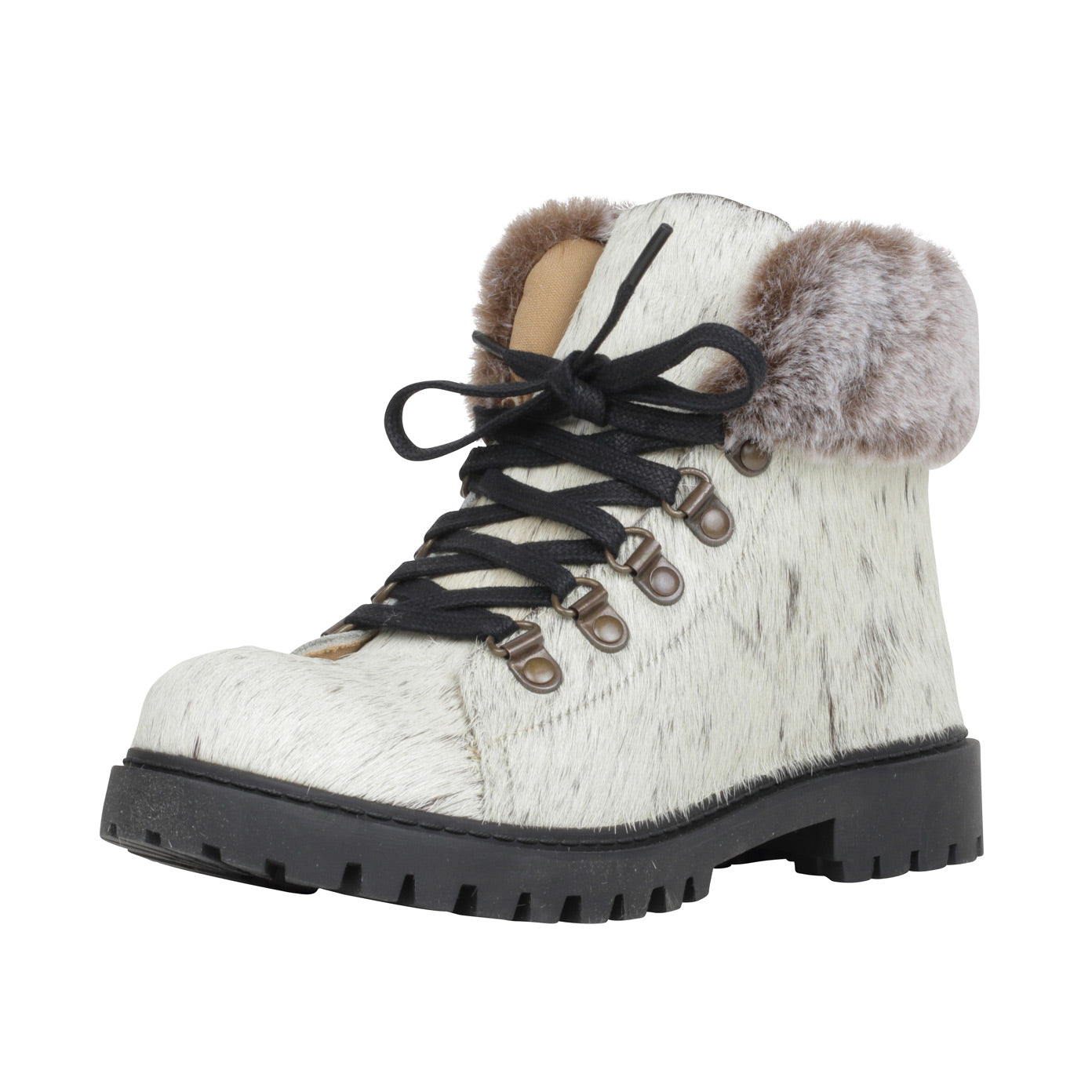 Turbulent Boots