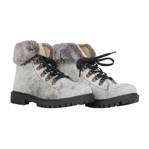 Turbulent Boots