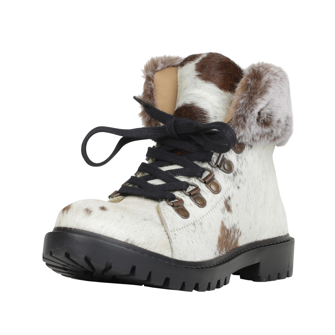 Turbulent Boots