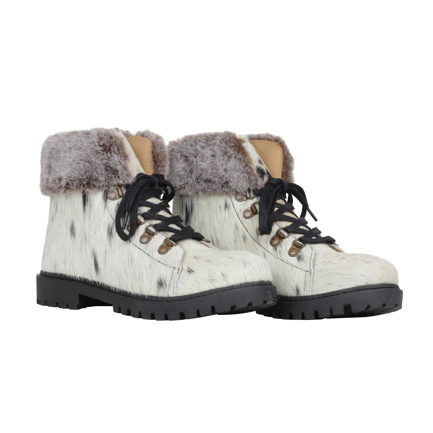 Turbulent Boots