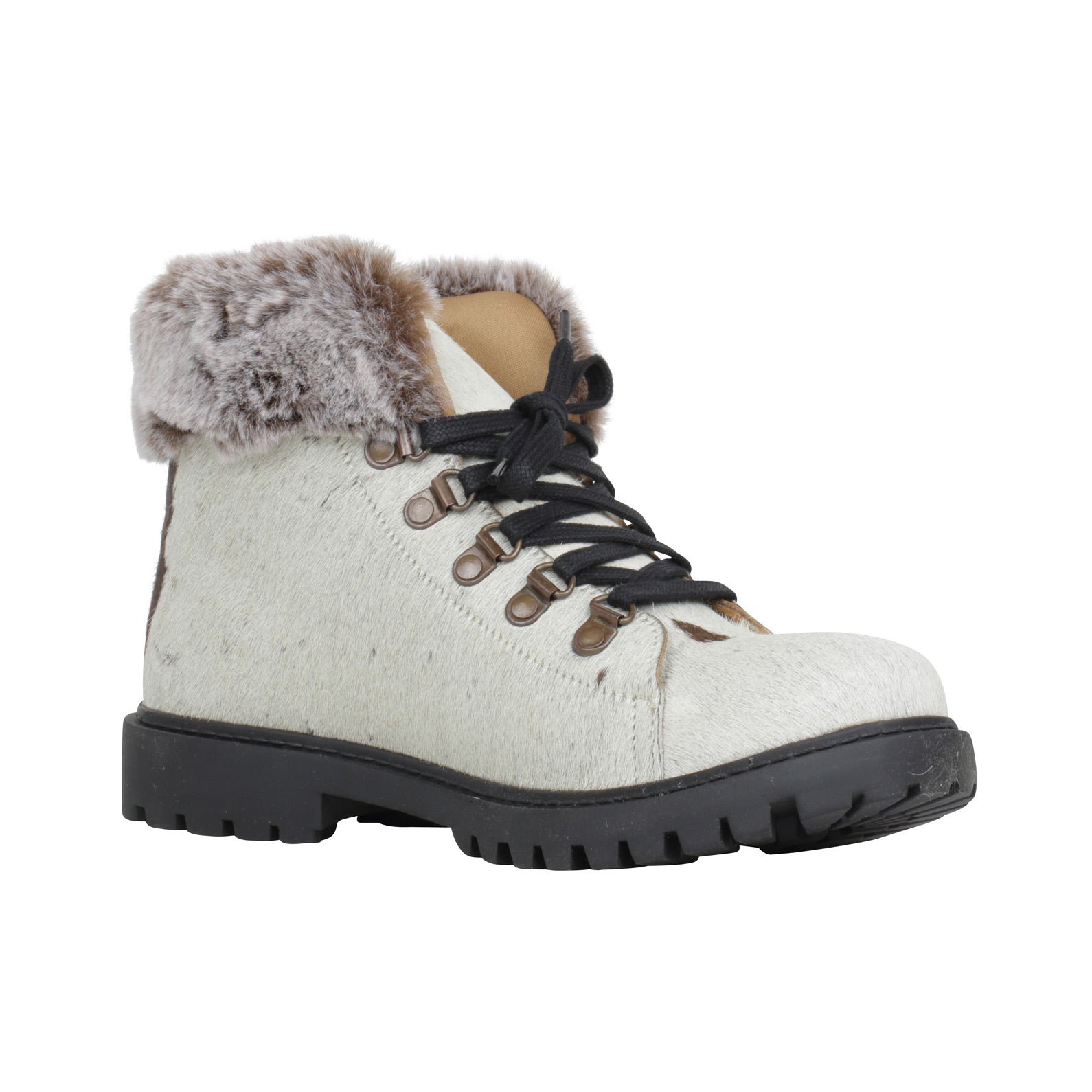 Turbulent Boots