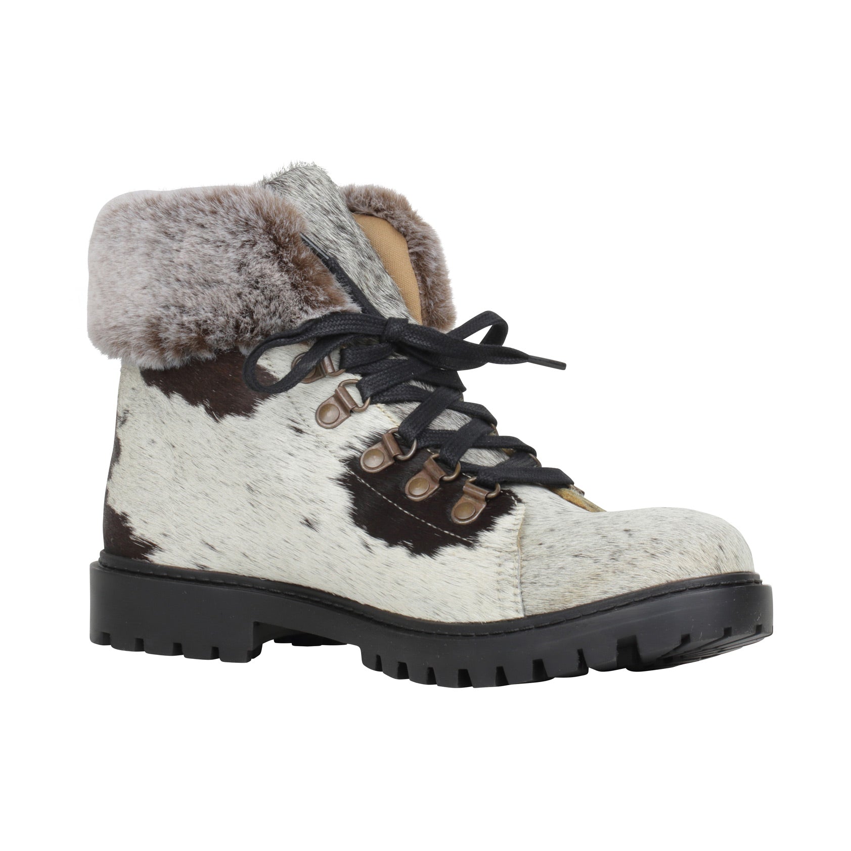 Turbulent Boots