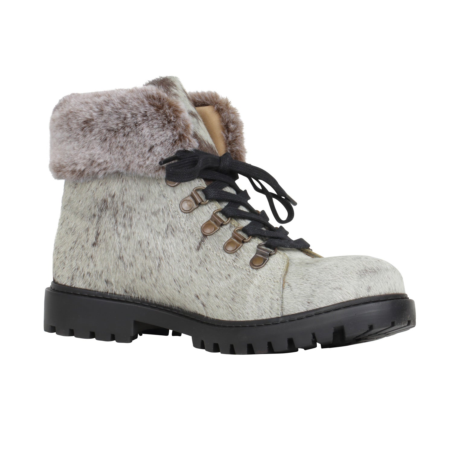 Turbulent Boots