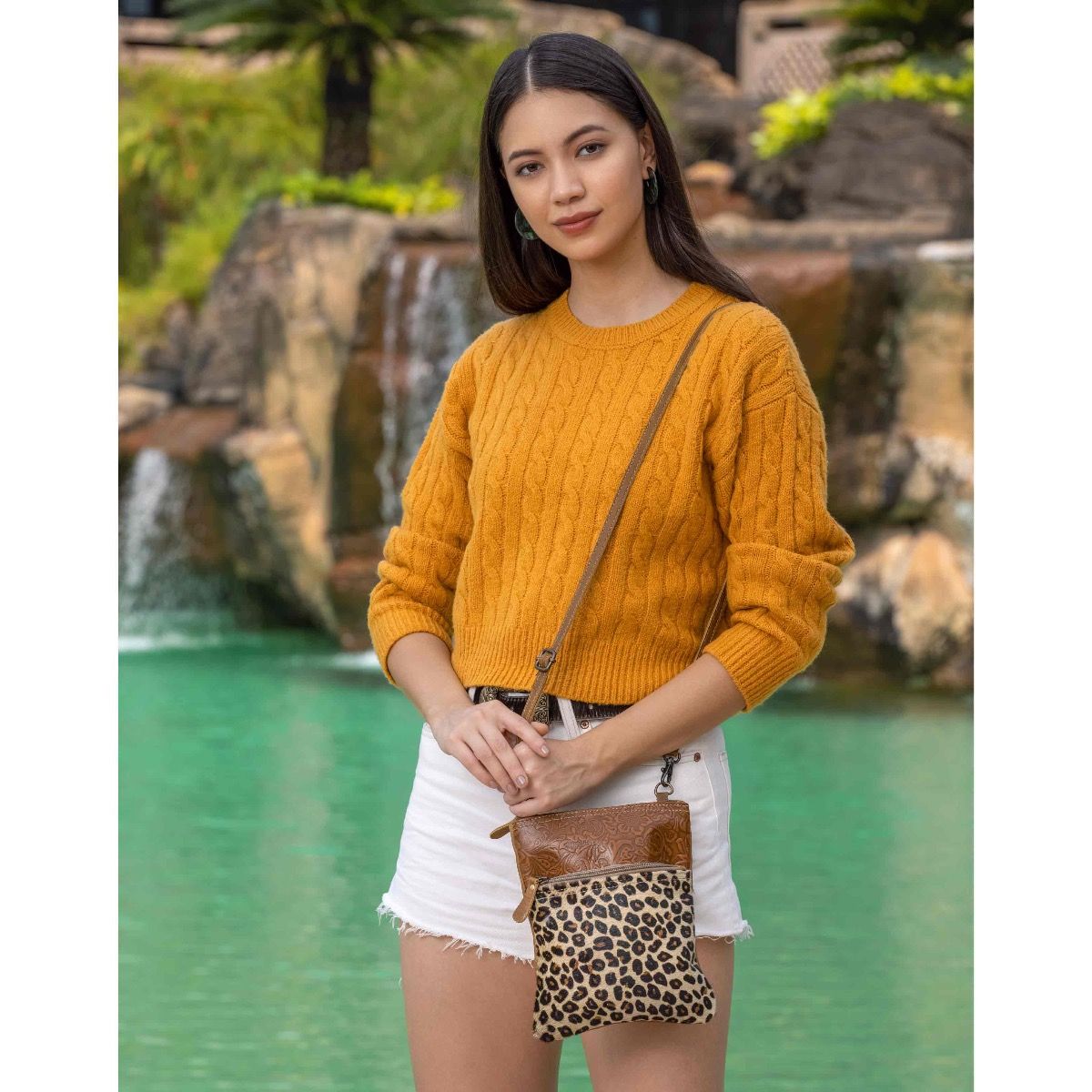 Solemnly Small & Crossbody Bag