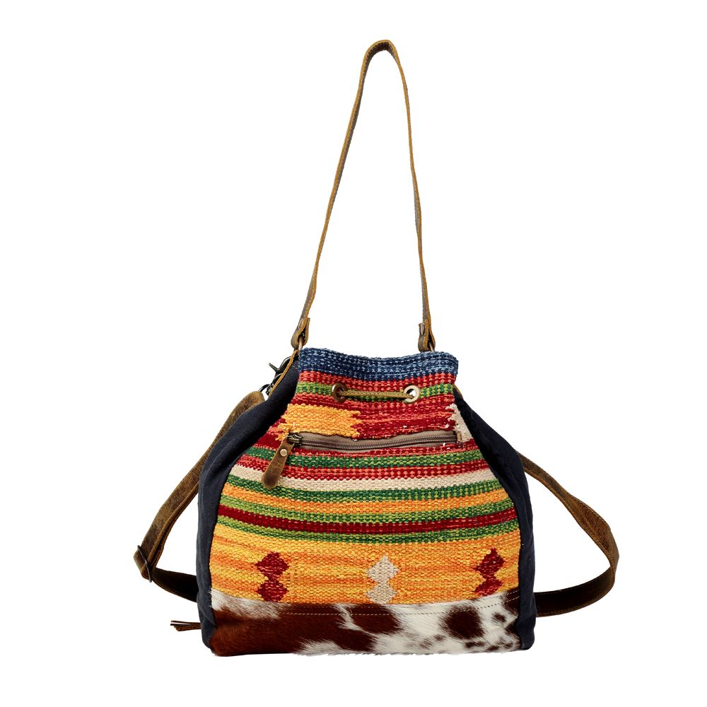 QUICK WITTED BUCKET BAG