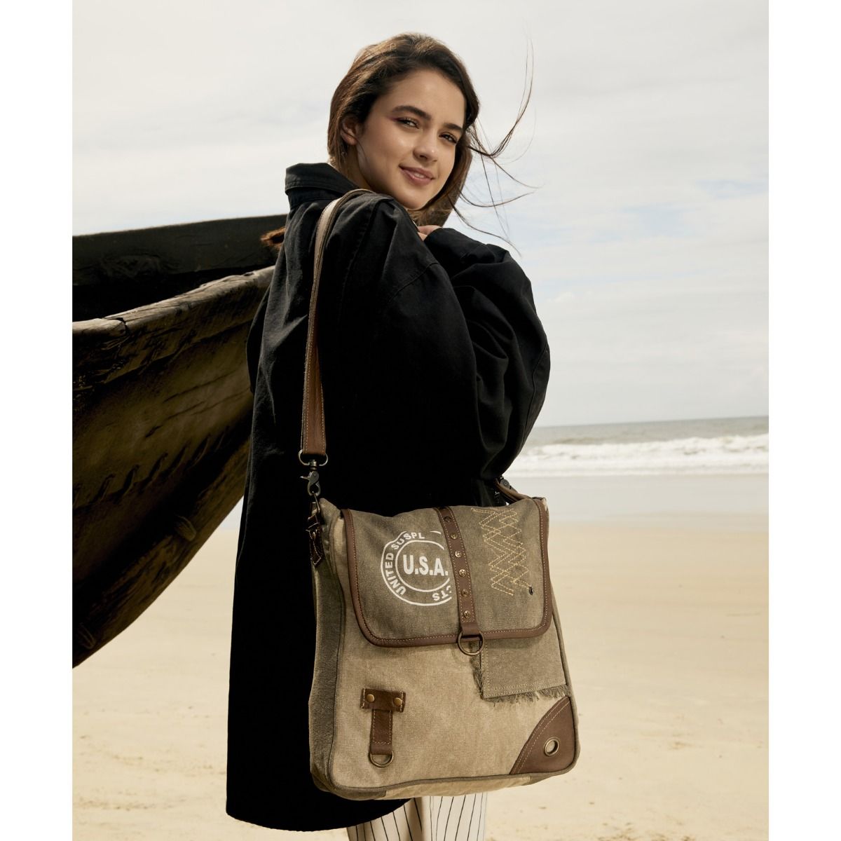 Foxtrot Shoulder Bag