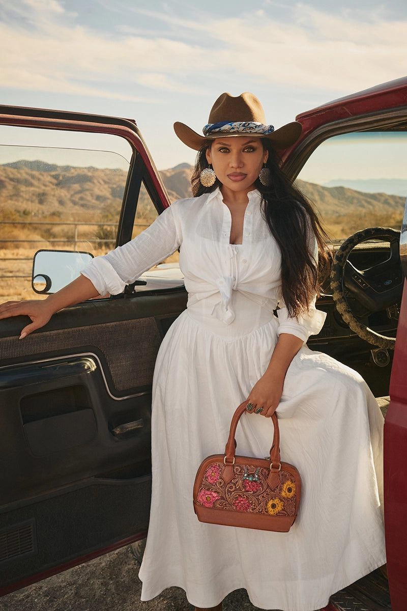 Myra Bagsスプリングキャンバス、ラグ、レザー＆ヘアーストートバッグ S-1952 並行輸入品 Myra Bag: Totes, Purses, Wallets, Weekender Bags, Crossbodies, and