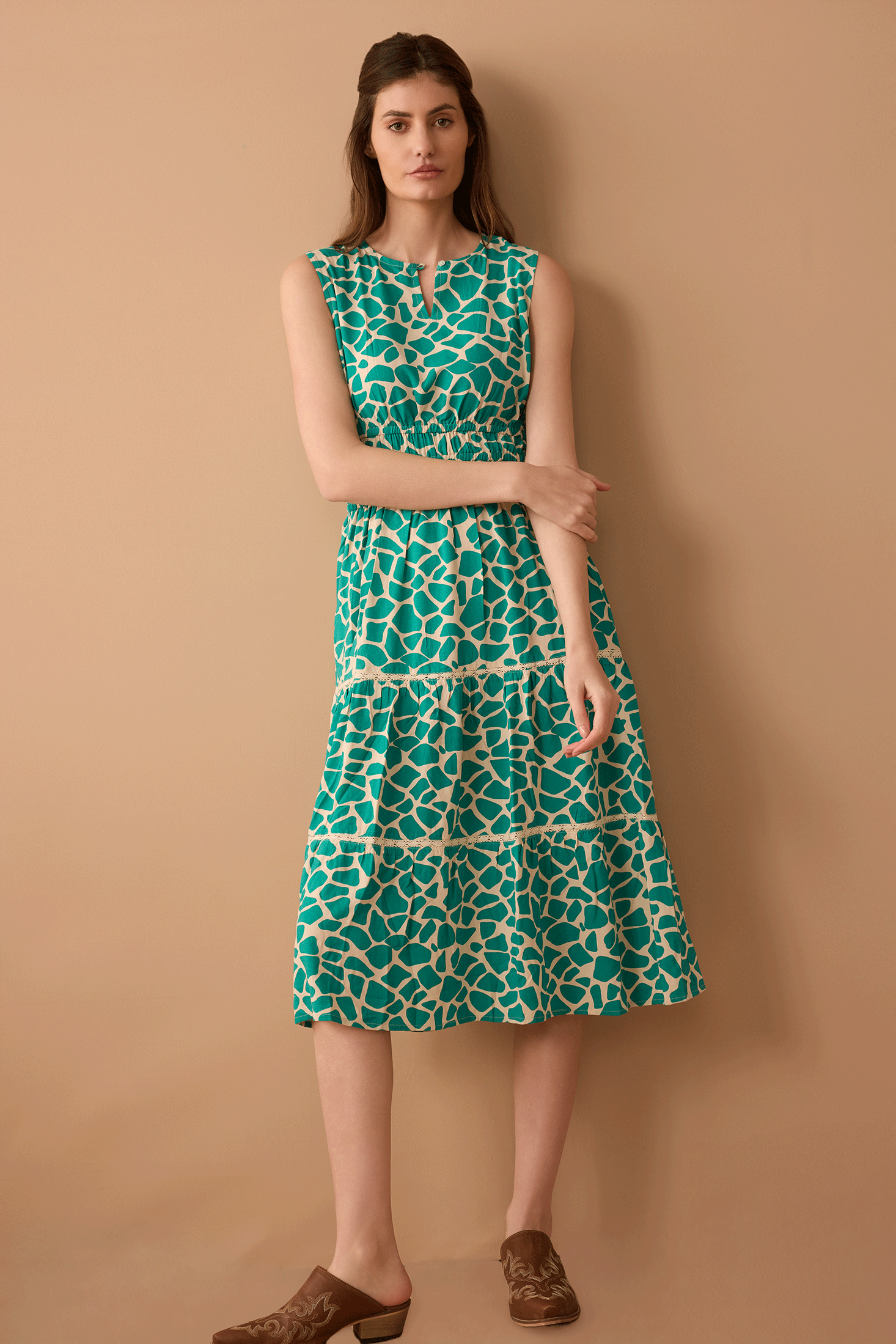 Destiny Pattern Empire Waist Dress In Turquoise