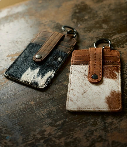 GIFTS & ACCESSORIES