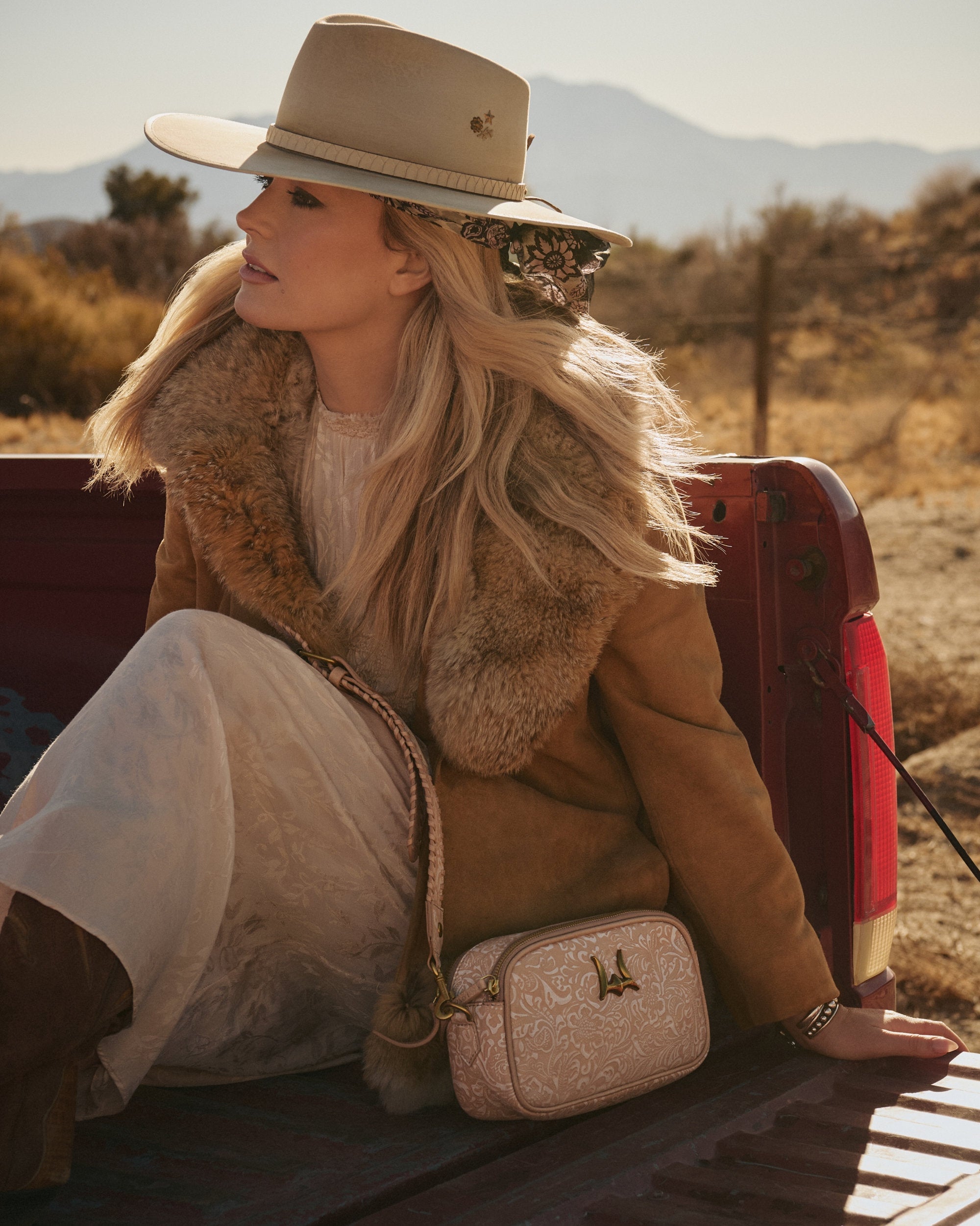 Loyal West Sophia Shoulder Bag Beige