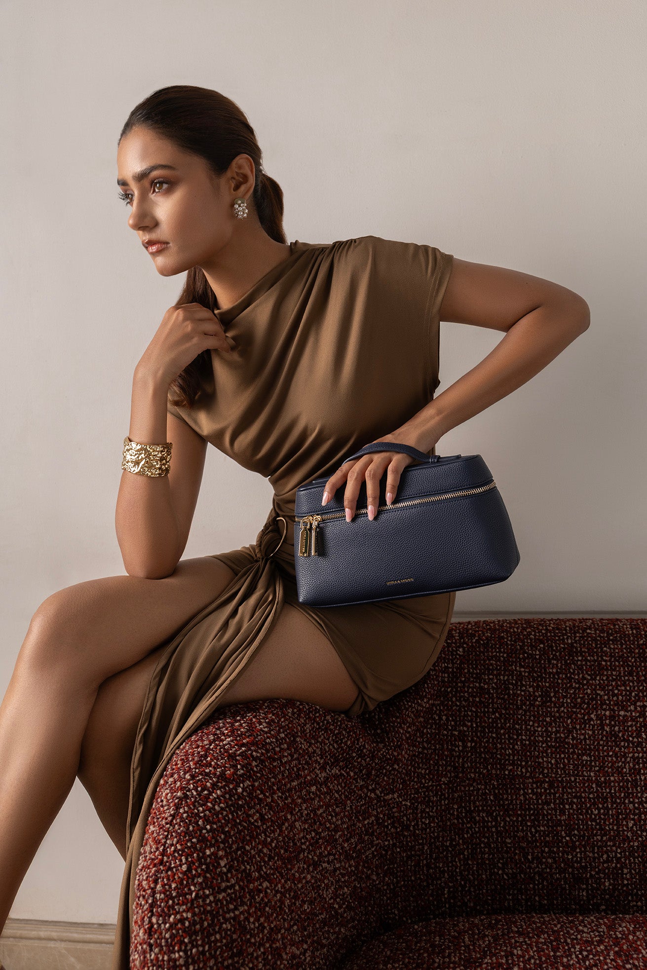 Mira & Moss Classic Tale Crossbody Bag - Navy