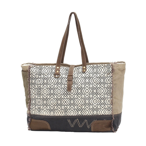 X Design Weekender Bag