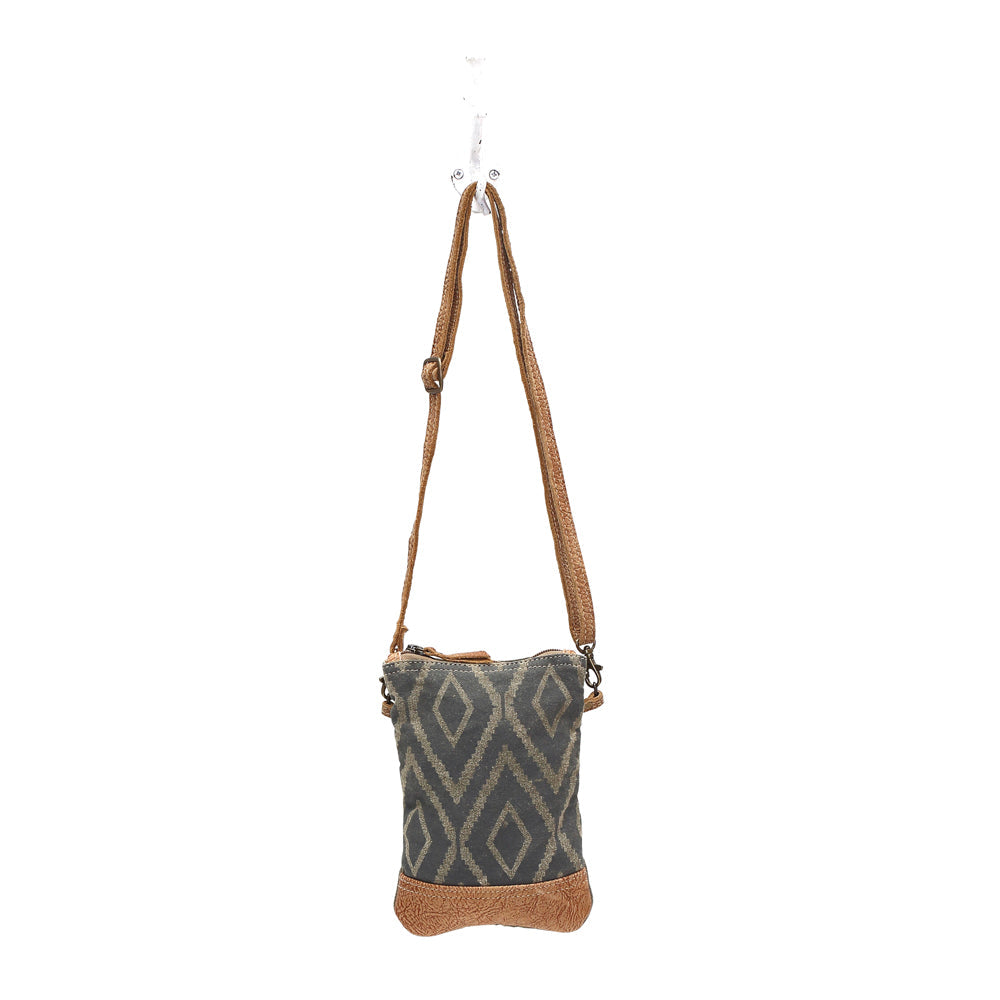 Chevron Print' Cross Body Bag - Myra Bags