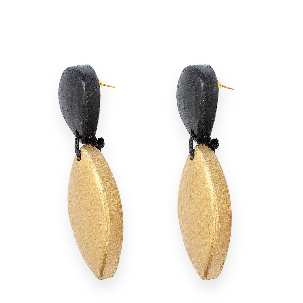 Dos Elegantes Earrings