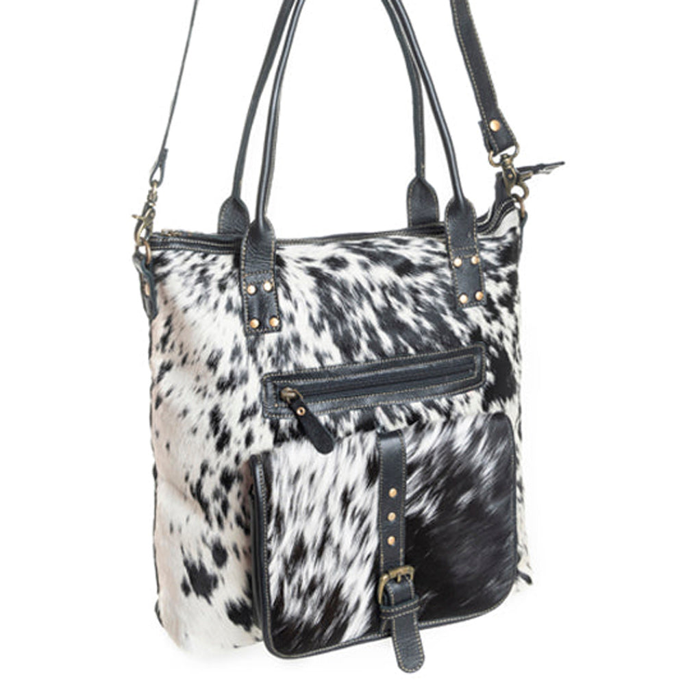 Mesa Maverick Tote Bag in Black & White