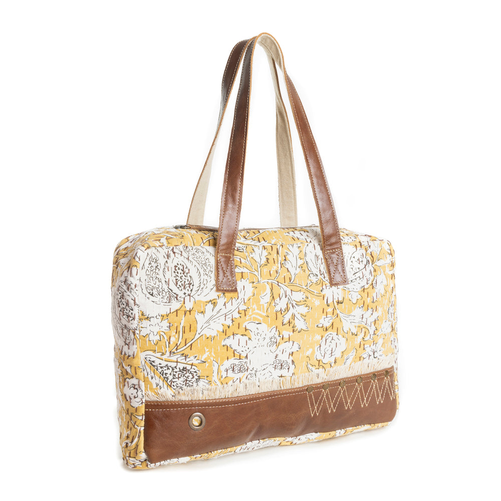 Golden Prairie Leaf Traveller Bag